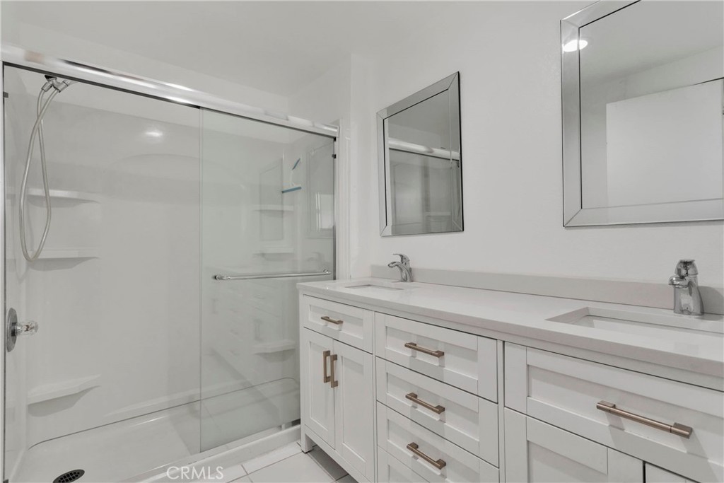 200 W San Bernardino Avenue 35