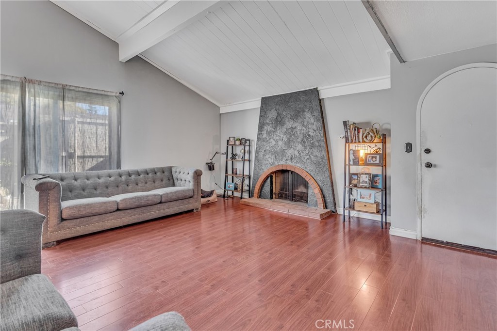 317 Spencer Avenue 61
