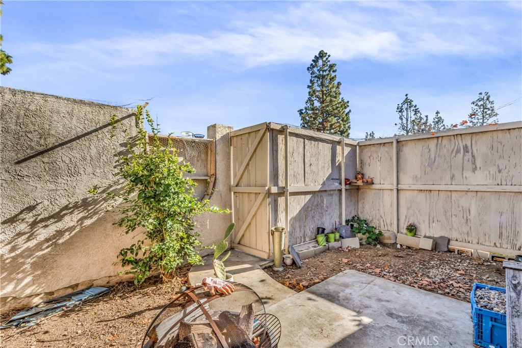 317 Spencer Avenue 61