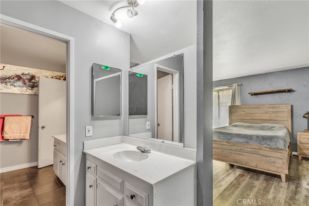 317 Spencer Avenue 61