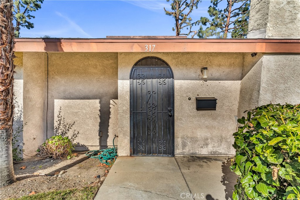 317 Spencer Avenue 61