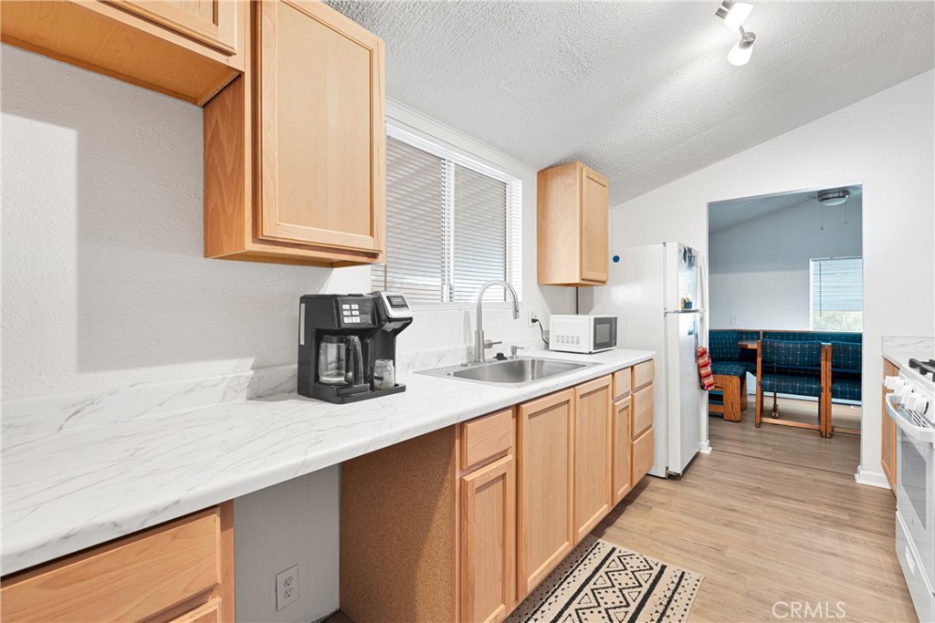 20683 Waalew Road 114