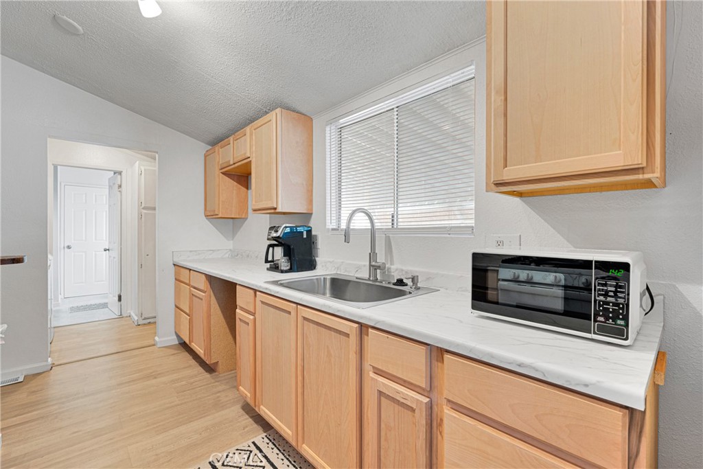 20683 Waalew Road 114