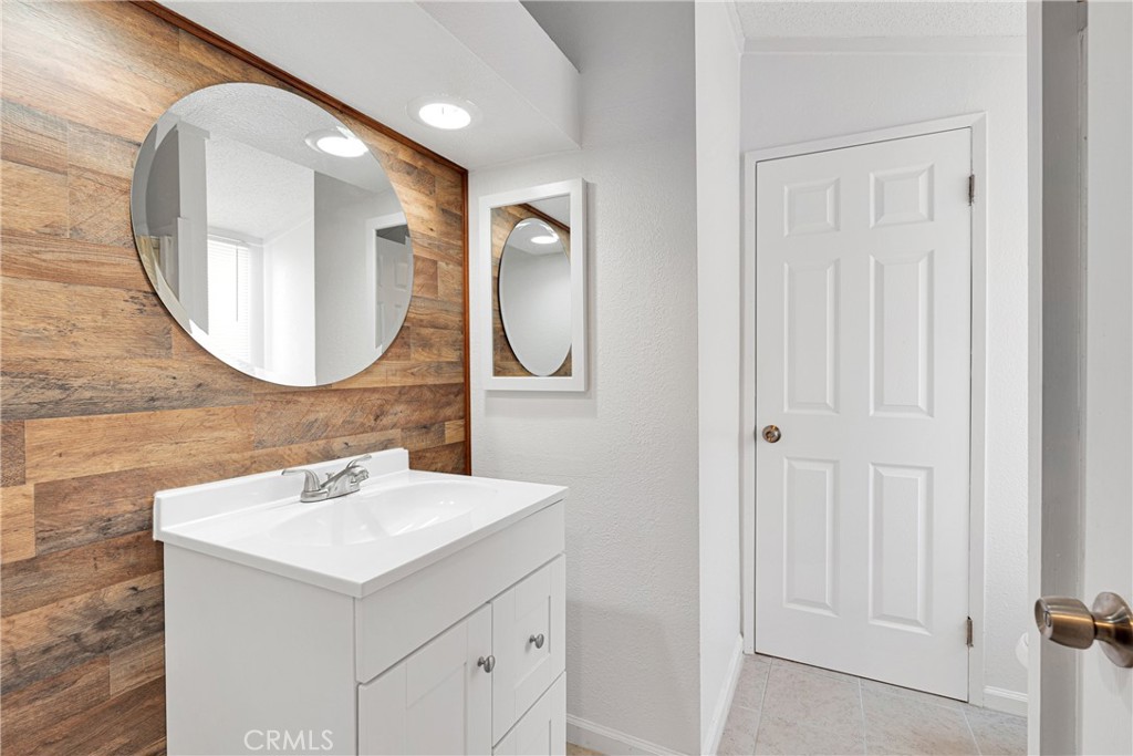 20683 Waalew Road 114