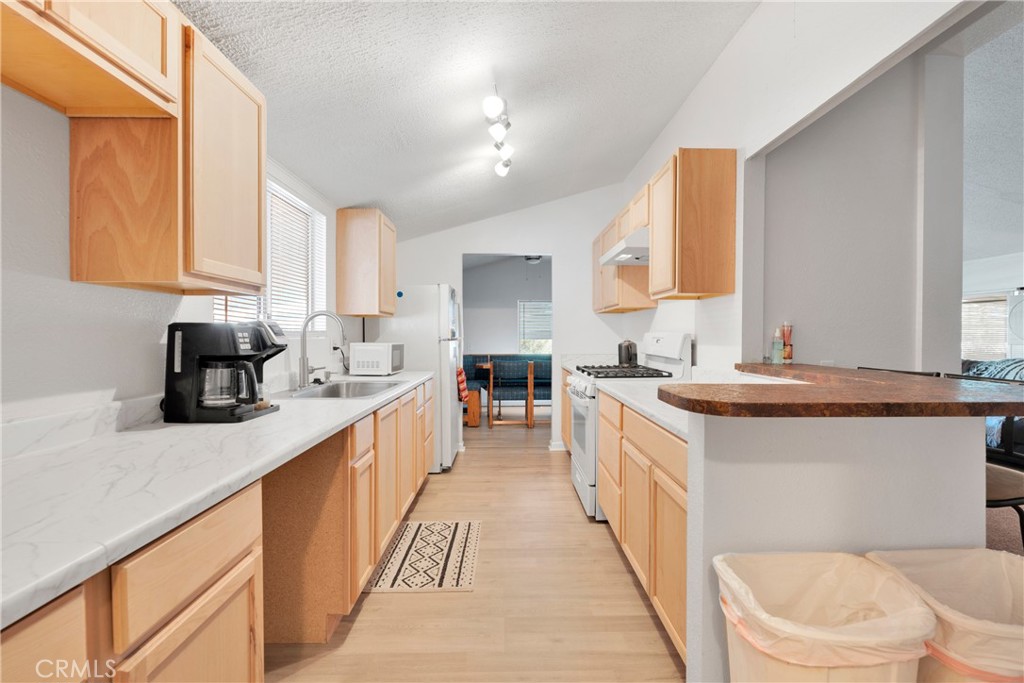 20683 Waalew Road 114
