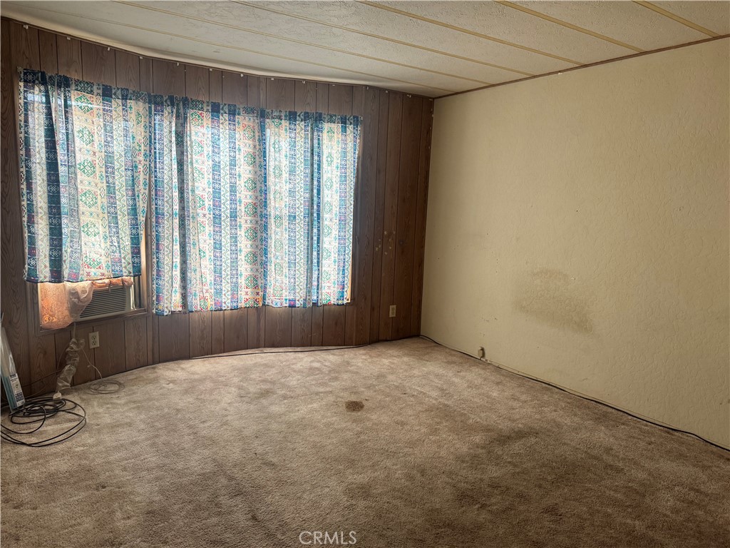 11420 Lee Avenue 36