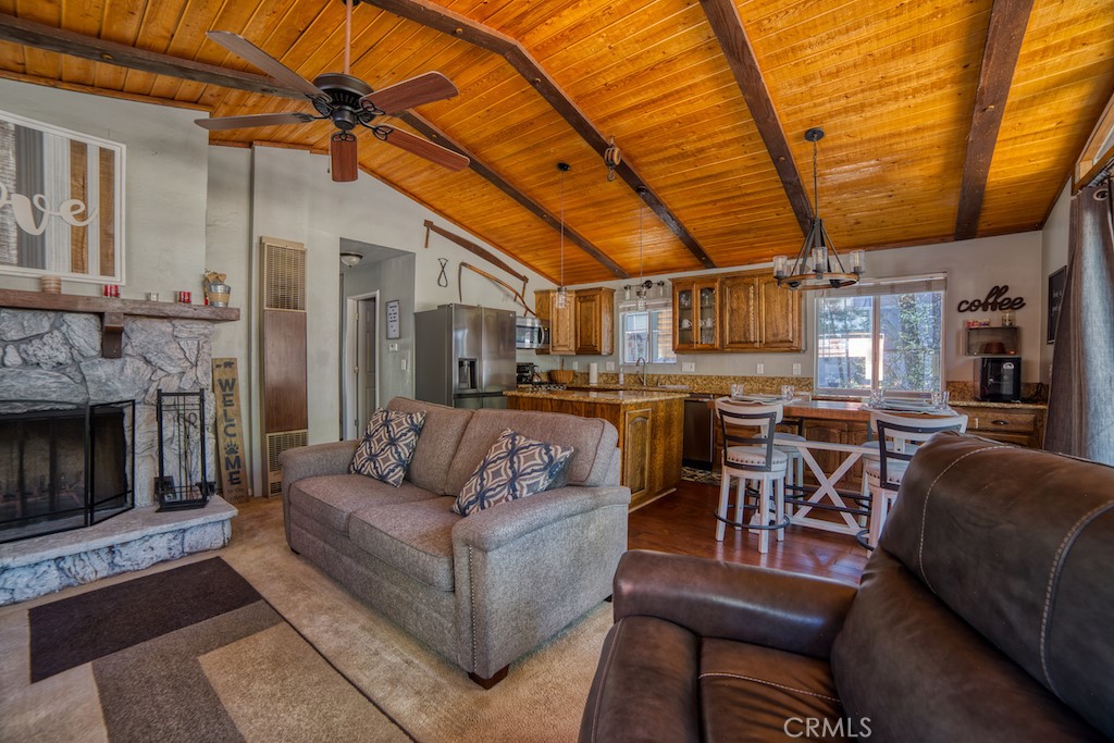 1150 Pine Ridge Lane