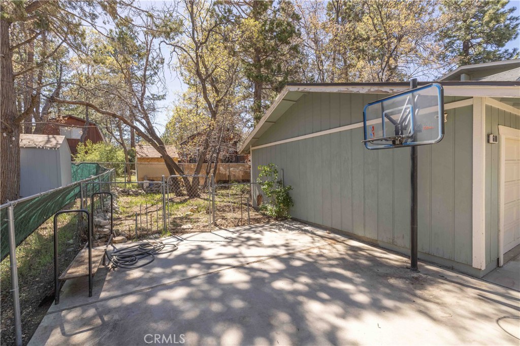 600 Moreno Lane