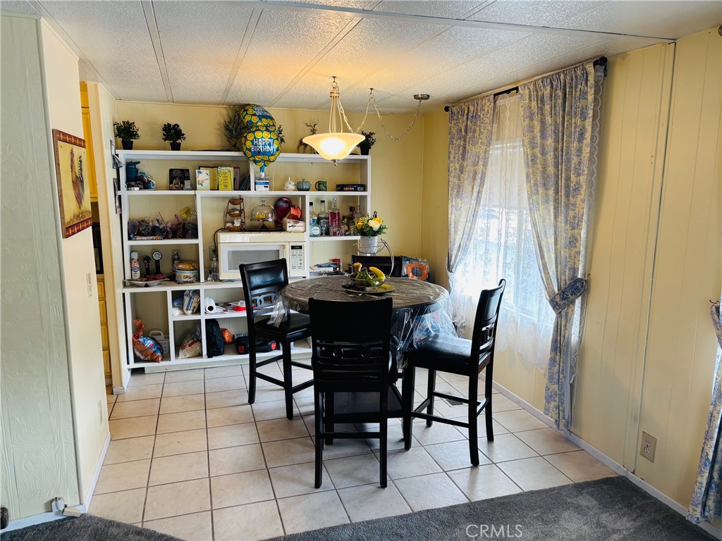 13393 Mariposa Road 115