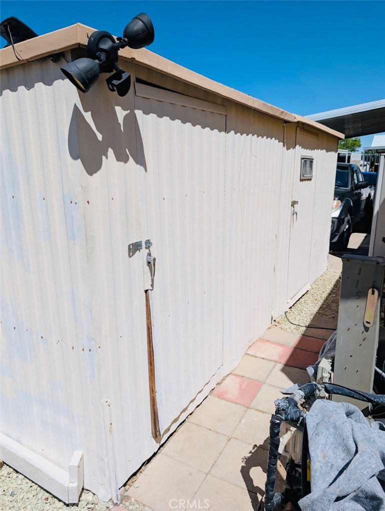 13393 Mariposa Road 115