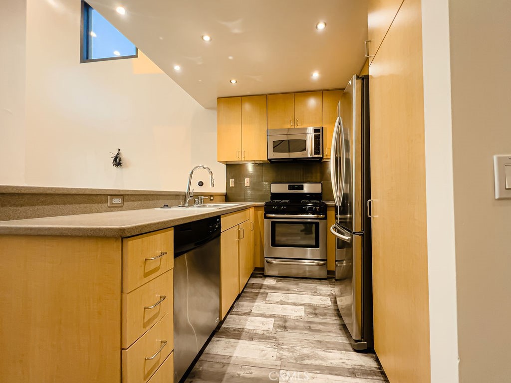 101 W Mission Boulevard 327