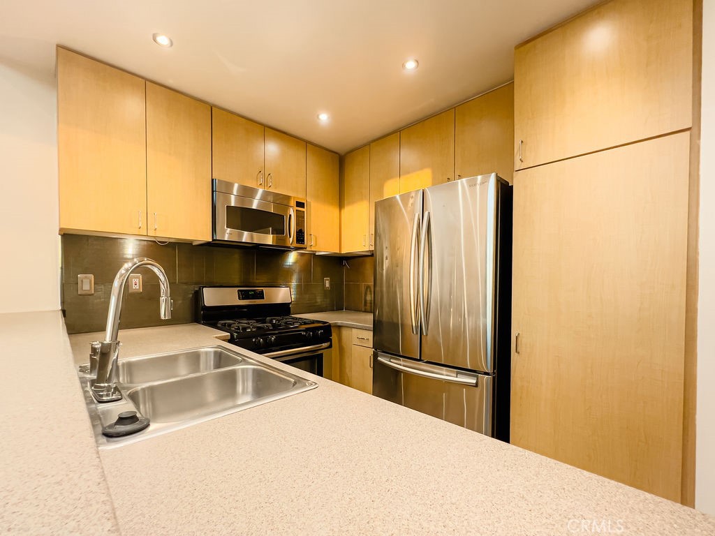 101 W Mission Boulevard 327