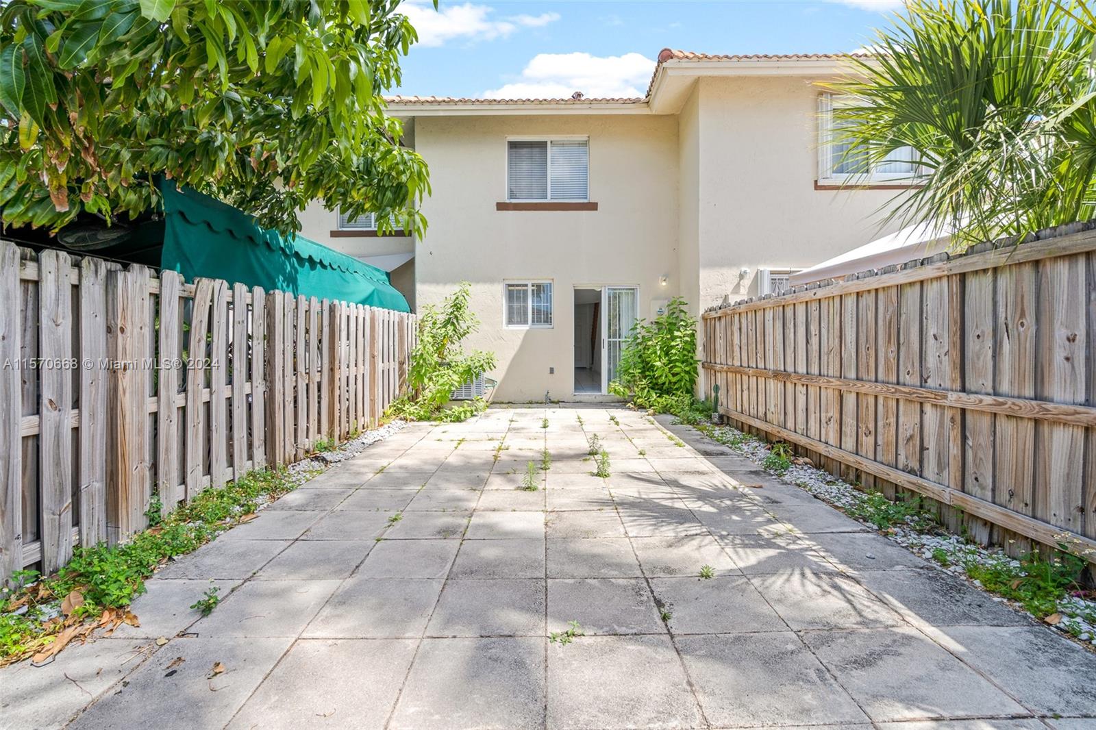 311 NW 82nd Ave # 1205