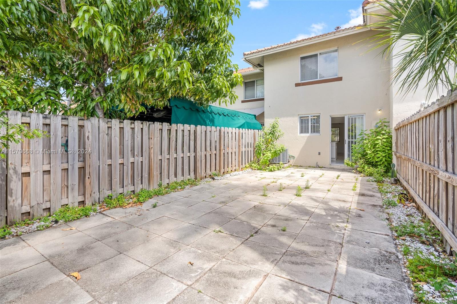 311 NW 82nd Ave # 1205