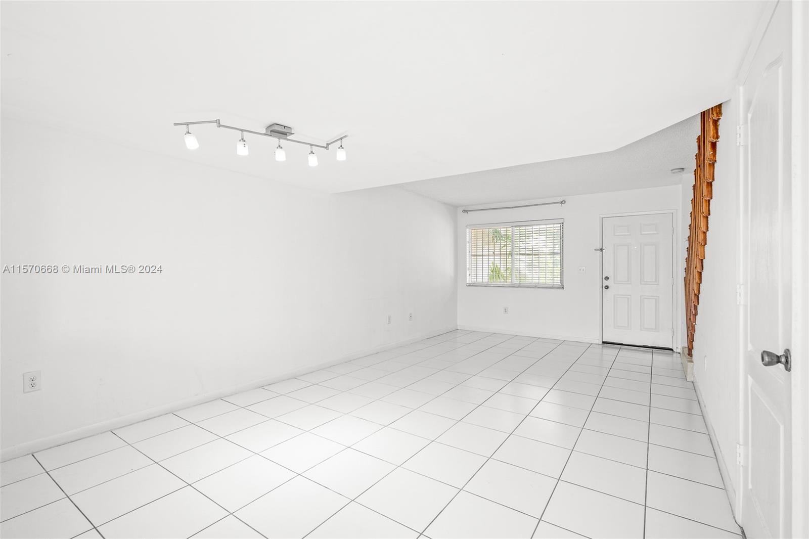 311 NW 82nd Ave # 1205