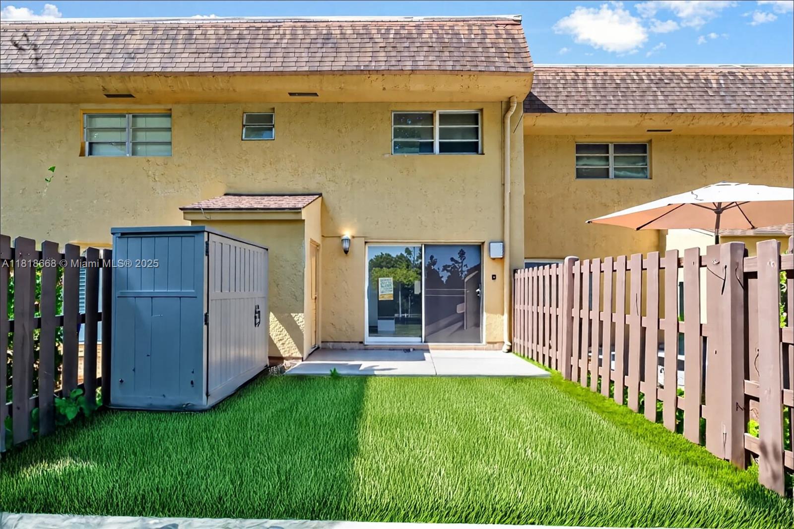 7175 Nova Dr # 303