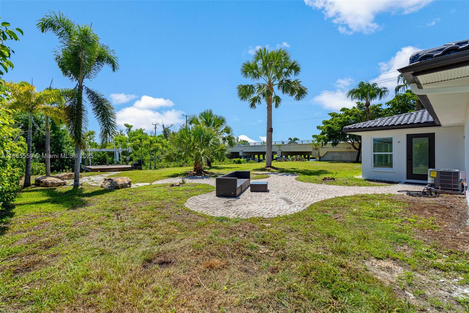 3120 Magnolia Way