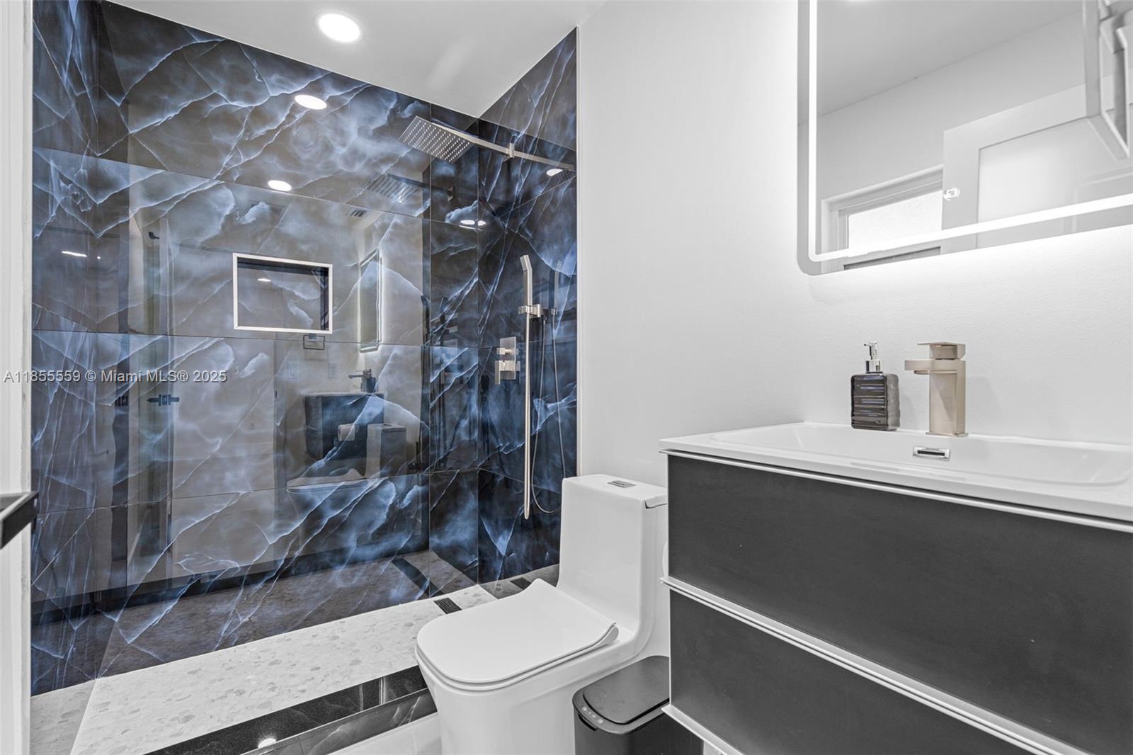 3120 Magnolia Way