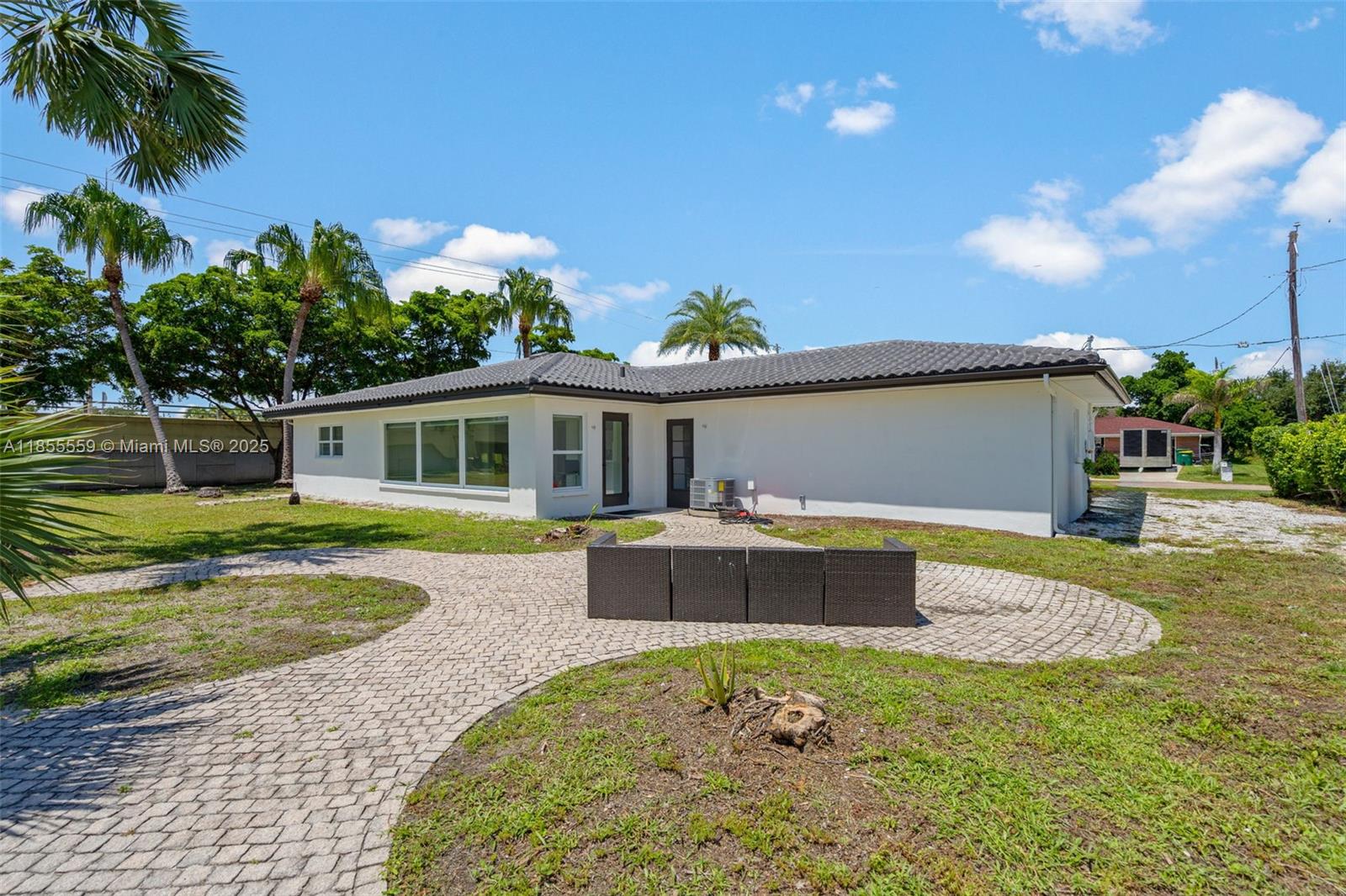 3120 Magnolia Way