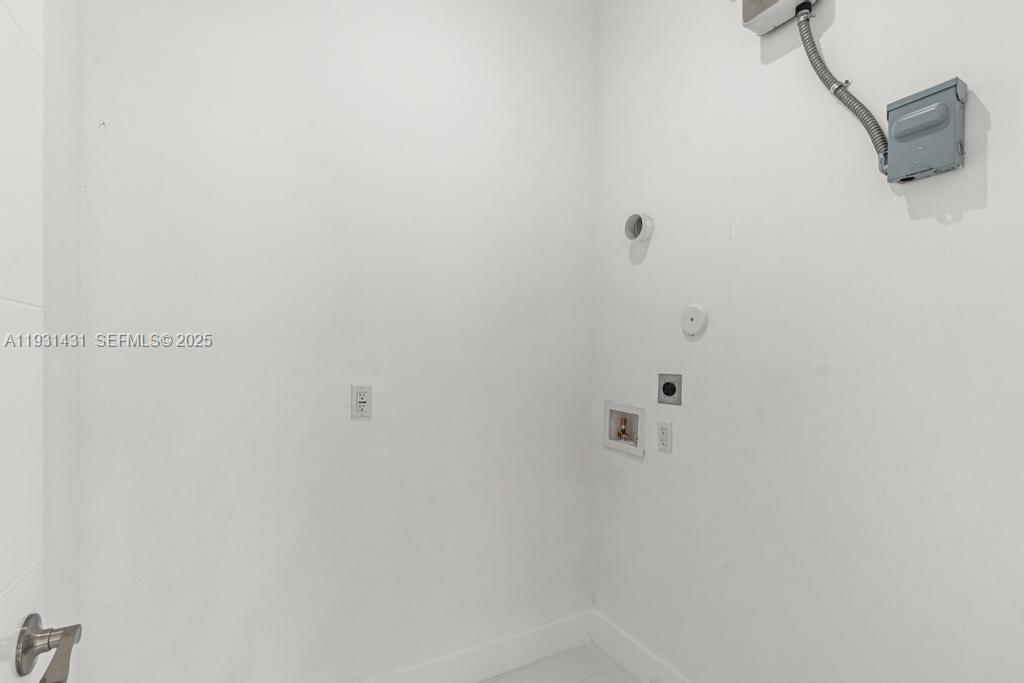 755 NW 83 ST