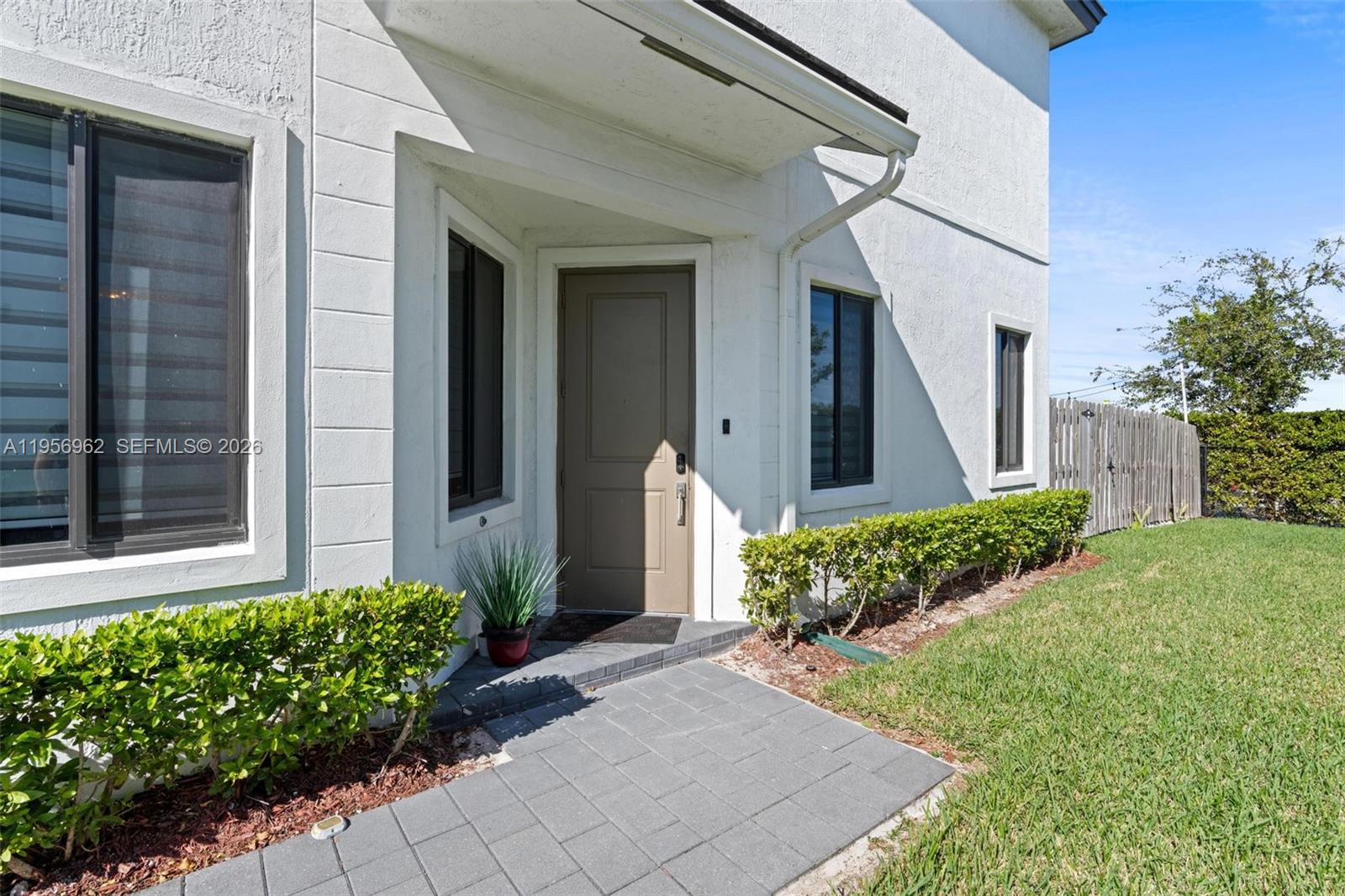 10933 SW 232nd Ter