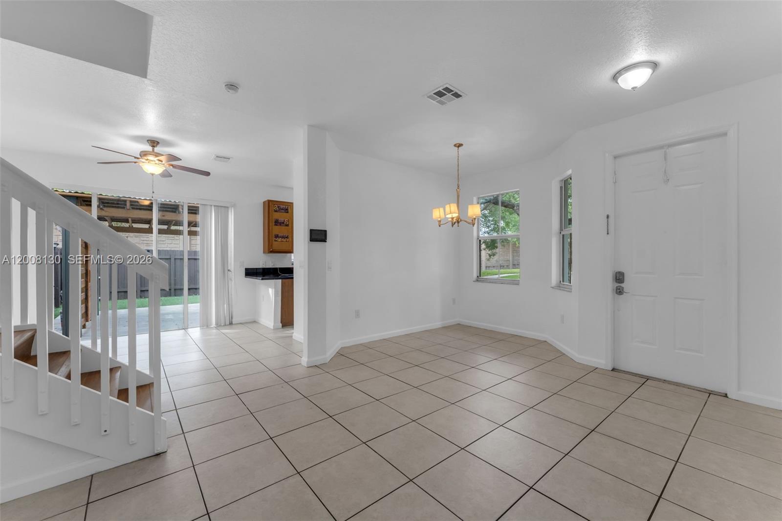 1072 NE 30th Ave