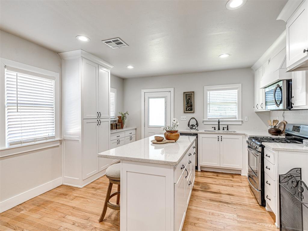 721 NW 26th Street