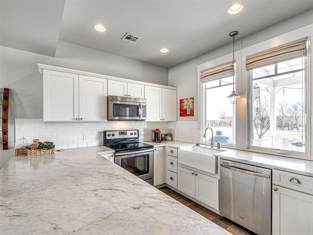 29 Boardwalk Unit: F