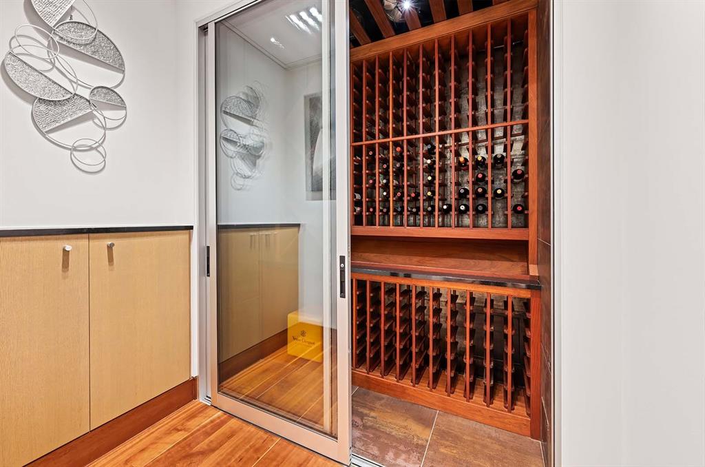 301 NE 4th Street Unit: PH
