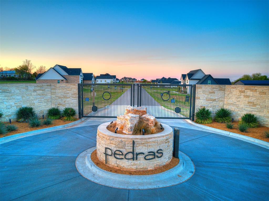 1429 Pedras Place
