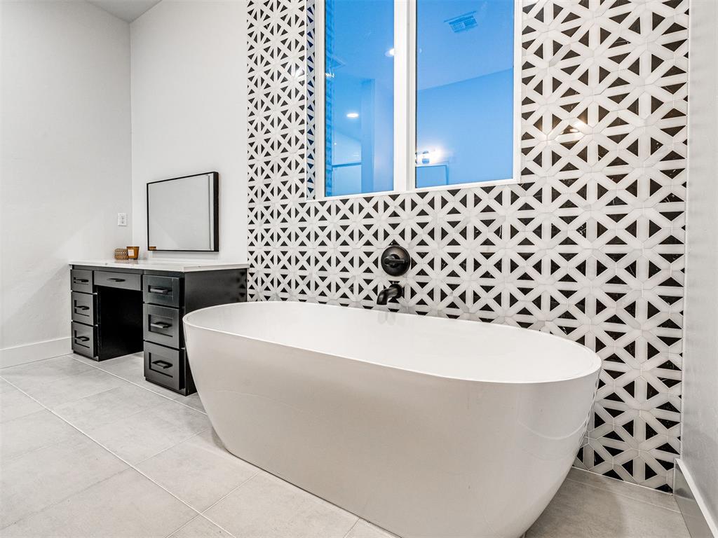 1429 Pedras Place