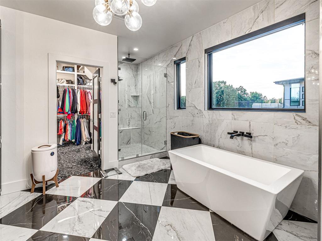 2824 Guilford Lane
