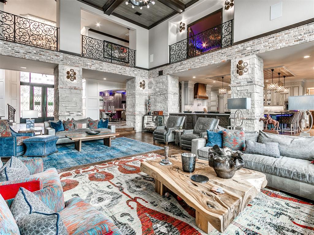 10201 SE 74th Street