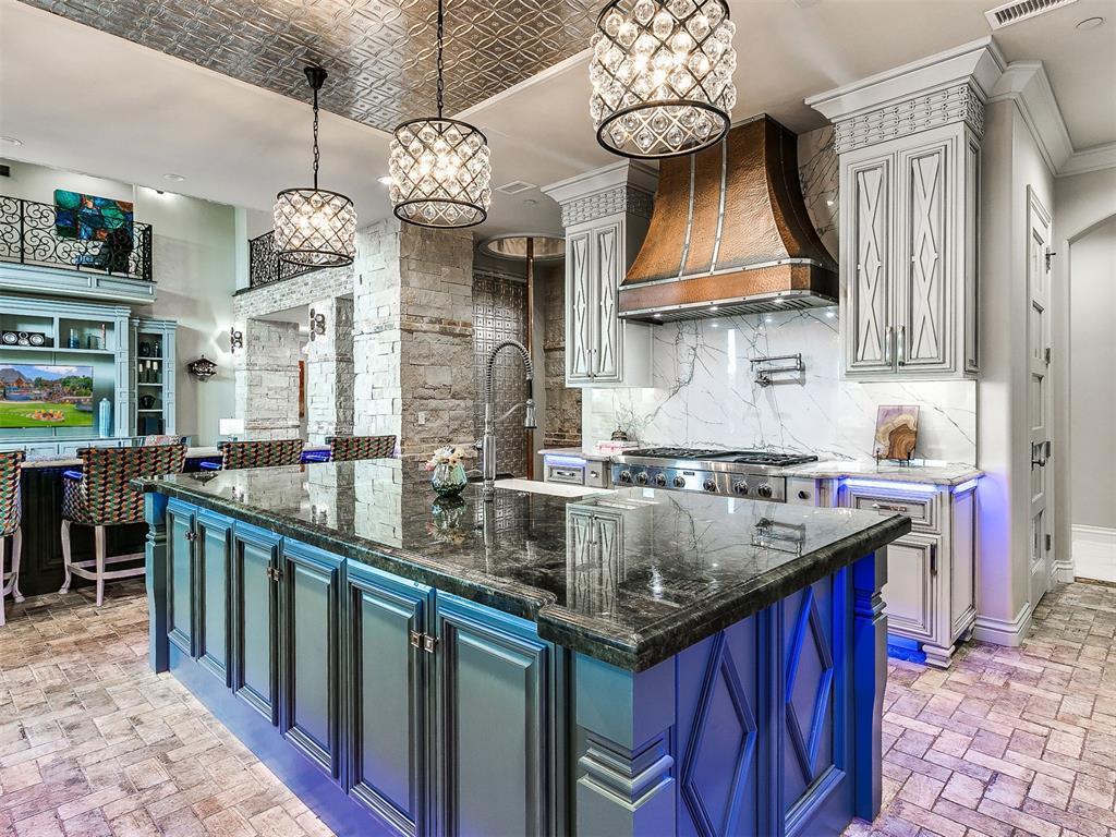10201 SE 74th Street