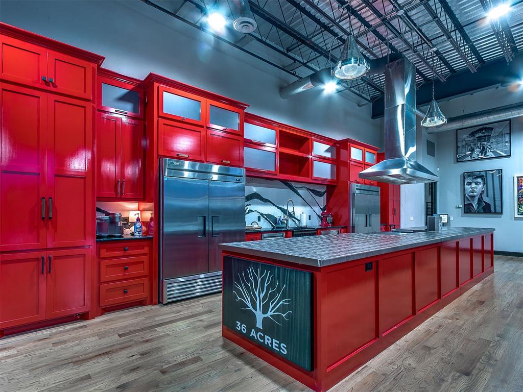10201 SE 74th Street