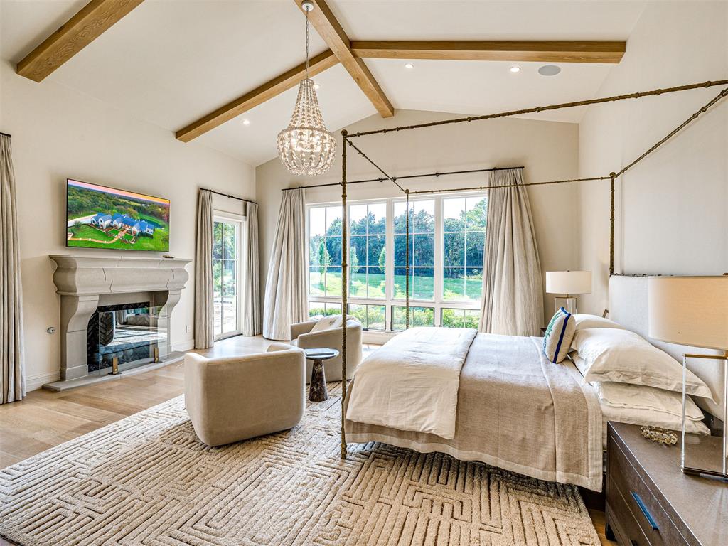 2909 Spring Crest Circle