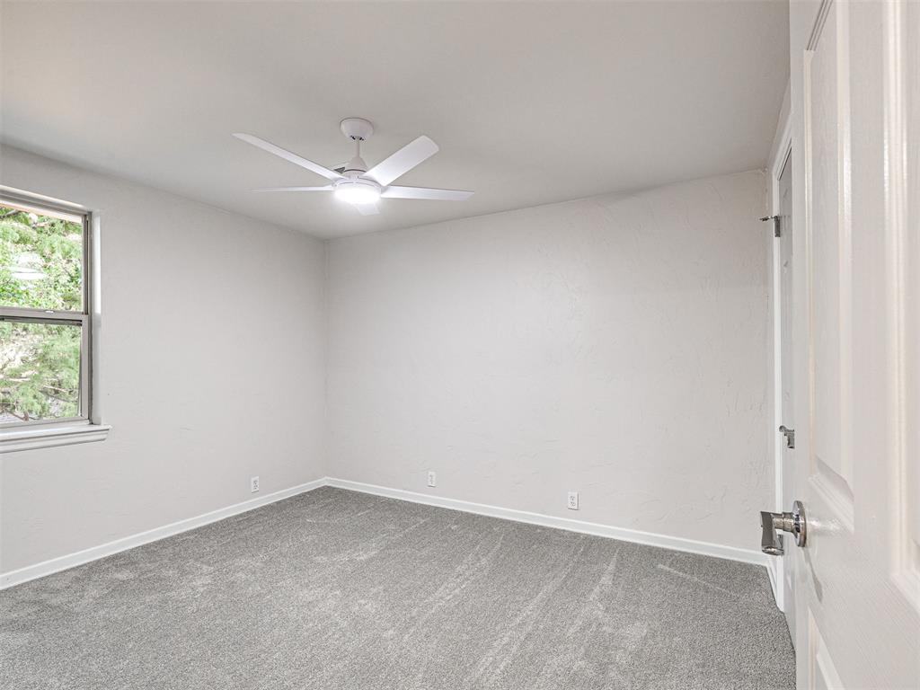 3305 W Rock Creek Road