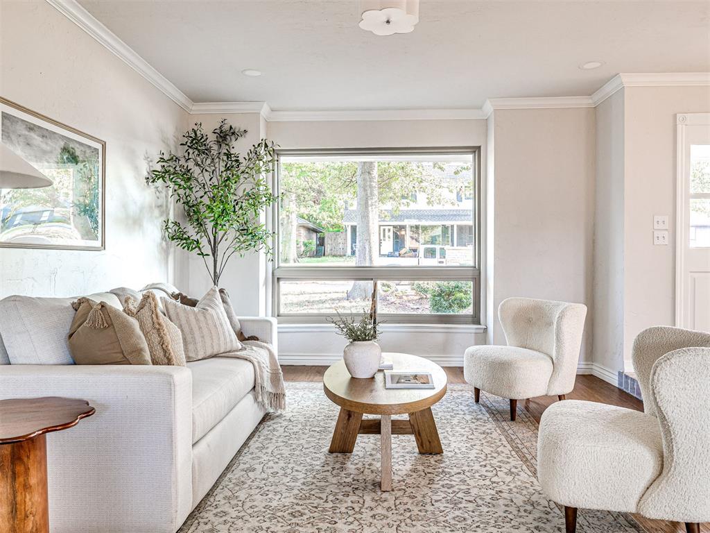 3305 W Rock Creek Road