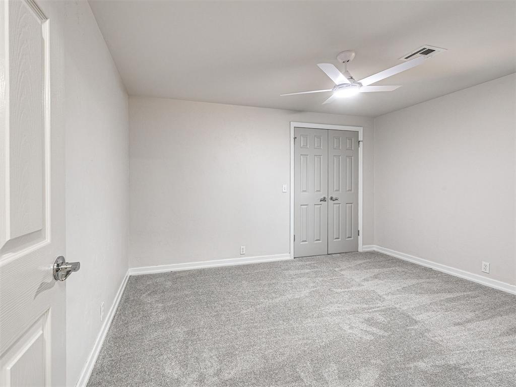 3305 W Rock Creek Road