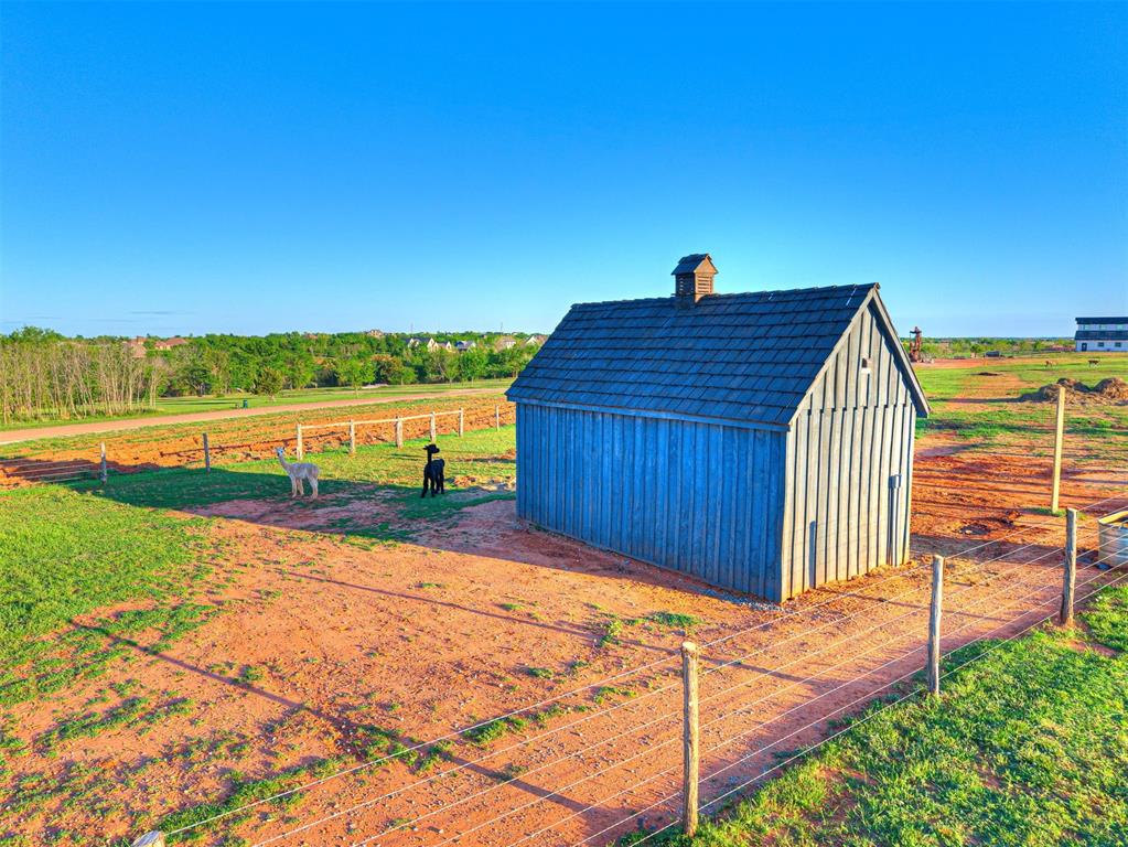 18443 Boardwalk Crossing