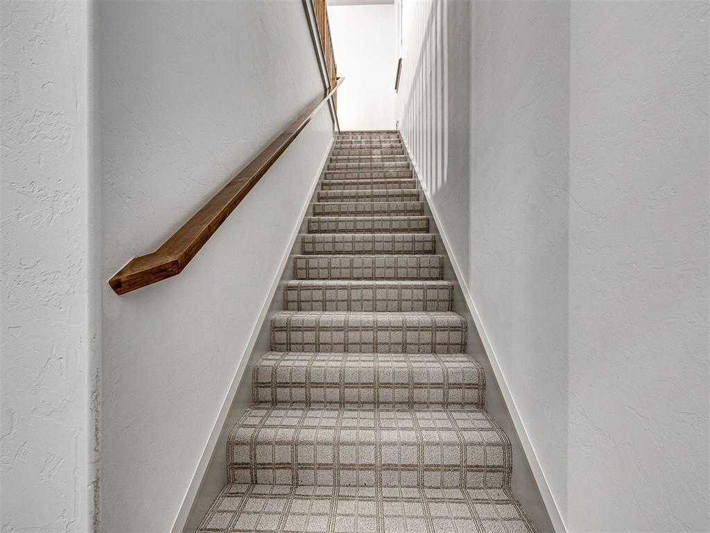 18443 Boardwalk Crossing