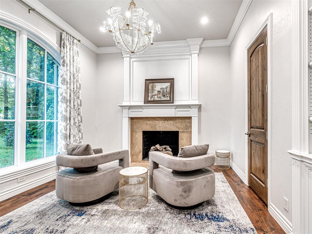 1200 Woody Creek Court