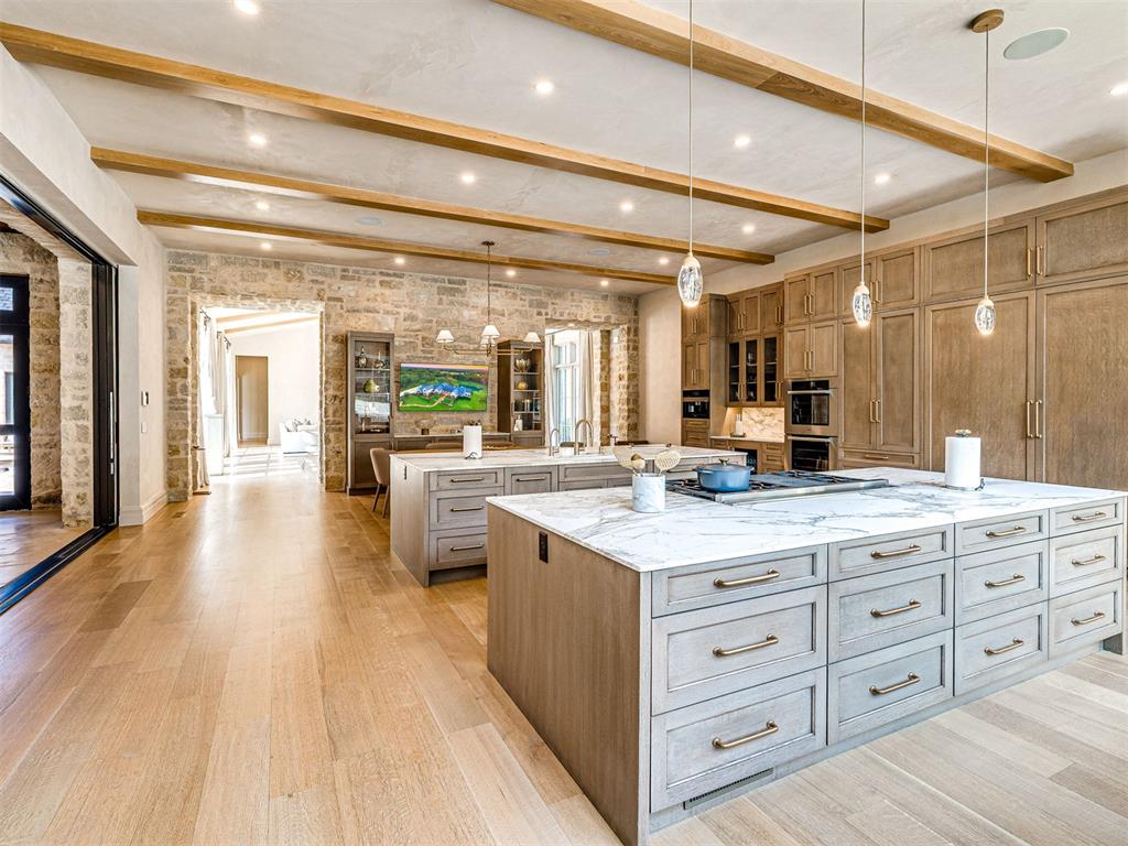 2909 Spring Crest Circle