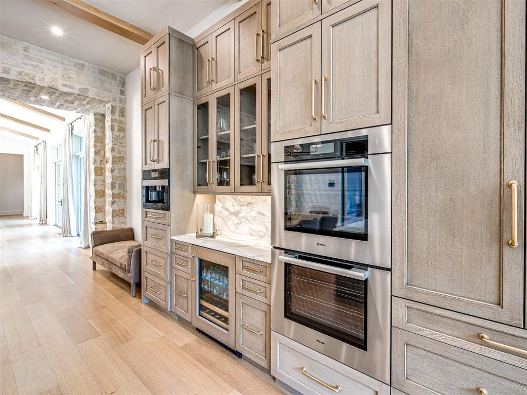 2909 Spring Crest Circle