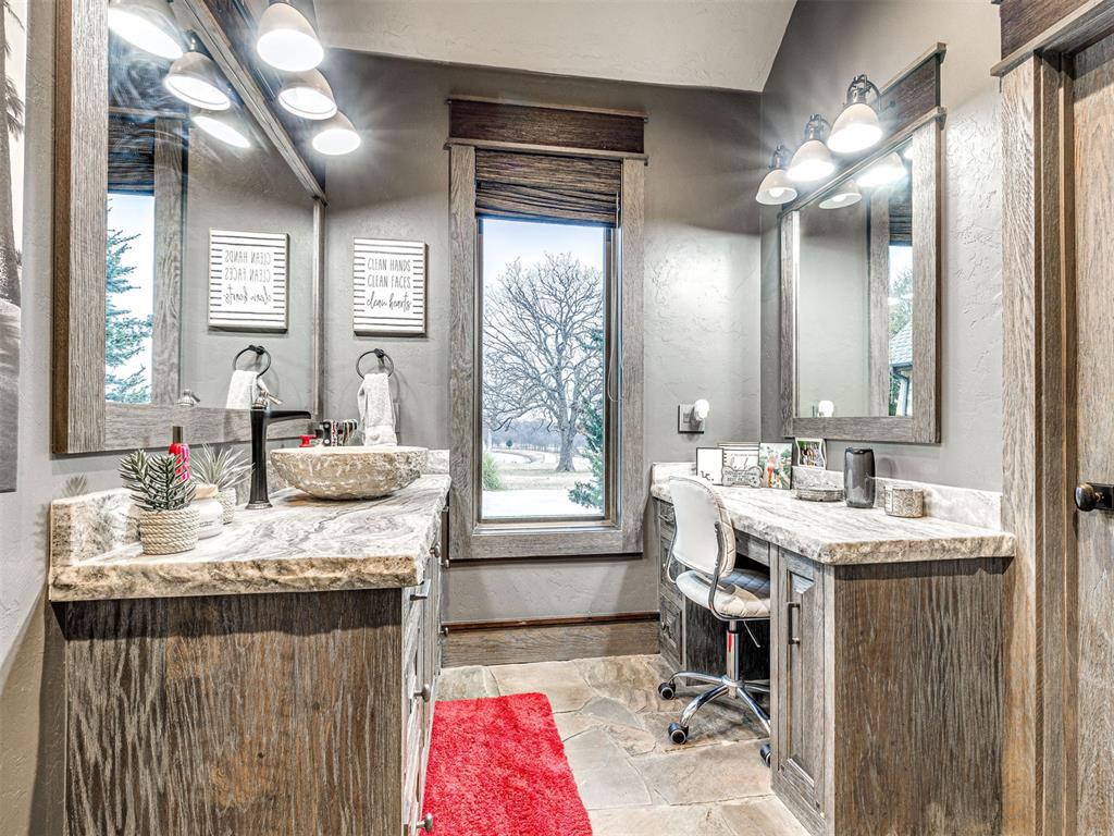 27280 N County Road 3250