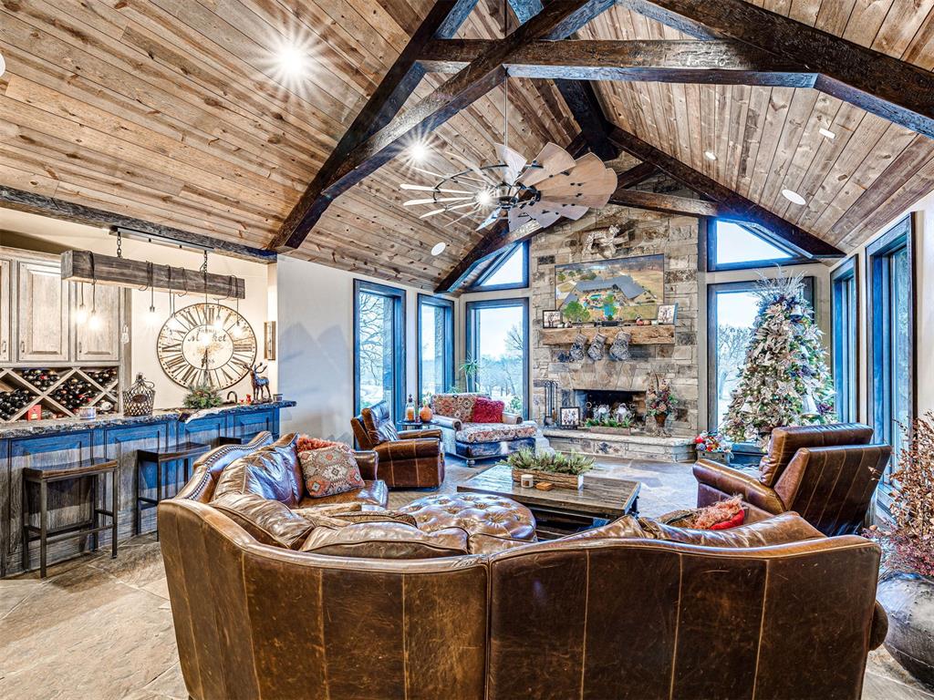 27280 N County Road 3250