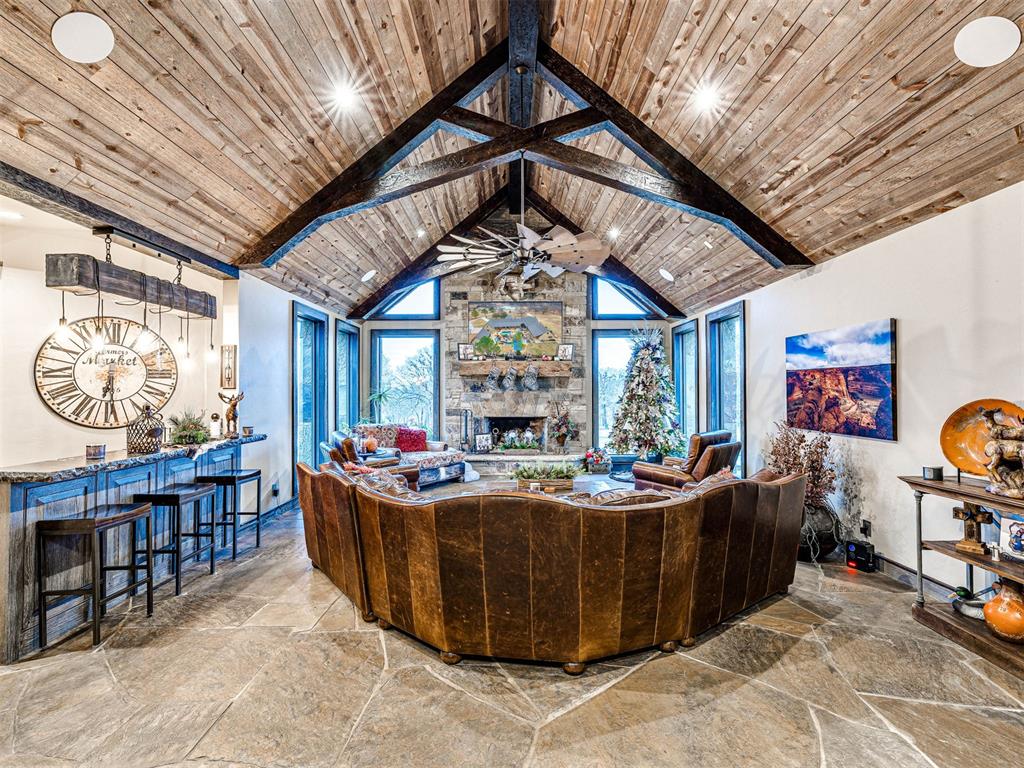 27280 N County Road 3250