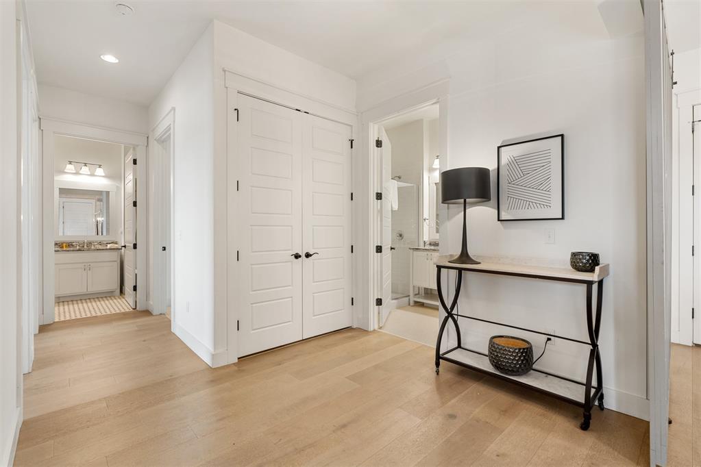 29 N Water Street Unit: 7