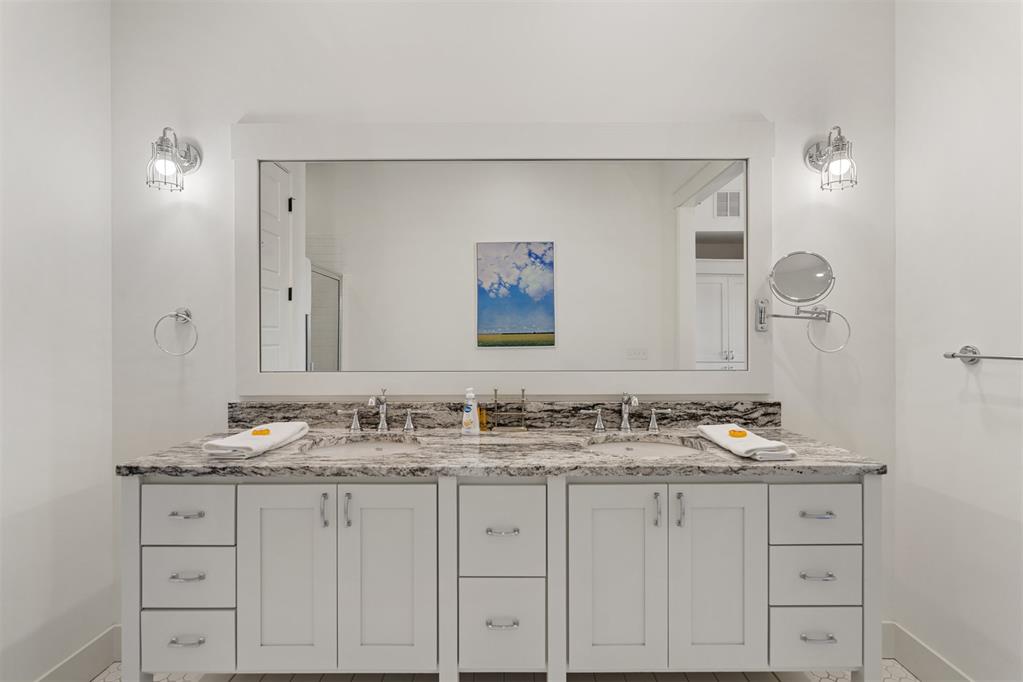 29 N Water Street Unit: 7