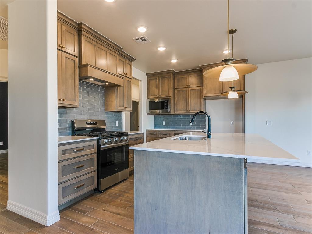 7713 Wilshire Woods Drive